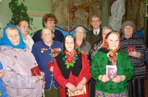Женщины-ветераны Торжокского района получили юбилейные медали «70 лет Победы»