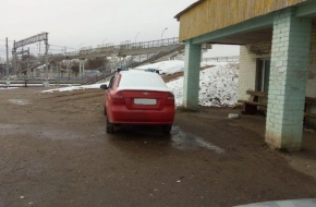 Житель Лихославля угнал с автомойки автомобиль
