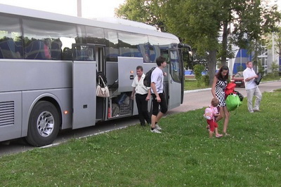 Прибывшие 9 июля в Тверскую область беженцы с востока Украины. Фото: 69.mchs.gov.ru